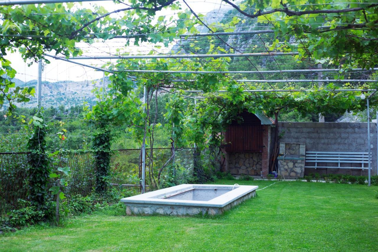 Old House Kontic Daire Nikšić Dış mekan fotoğraf